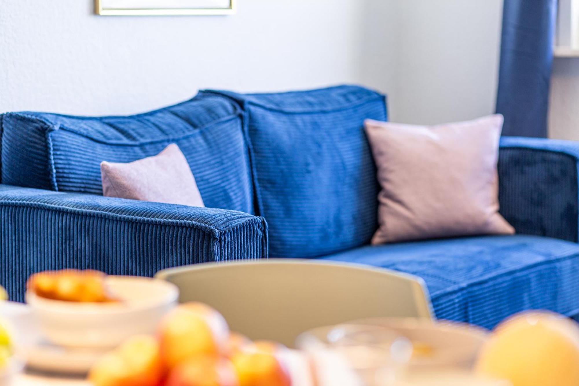 Have-a-nice-stay - Nahe Der U-bahn Nach Hamburg - 1 Minute Entfernt - Baecker & Restaurants 500m - Lidl 800m - Zentrum 1,5km Apartment *