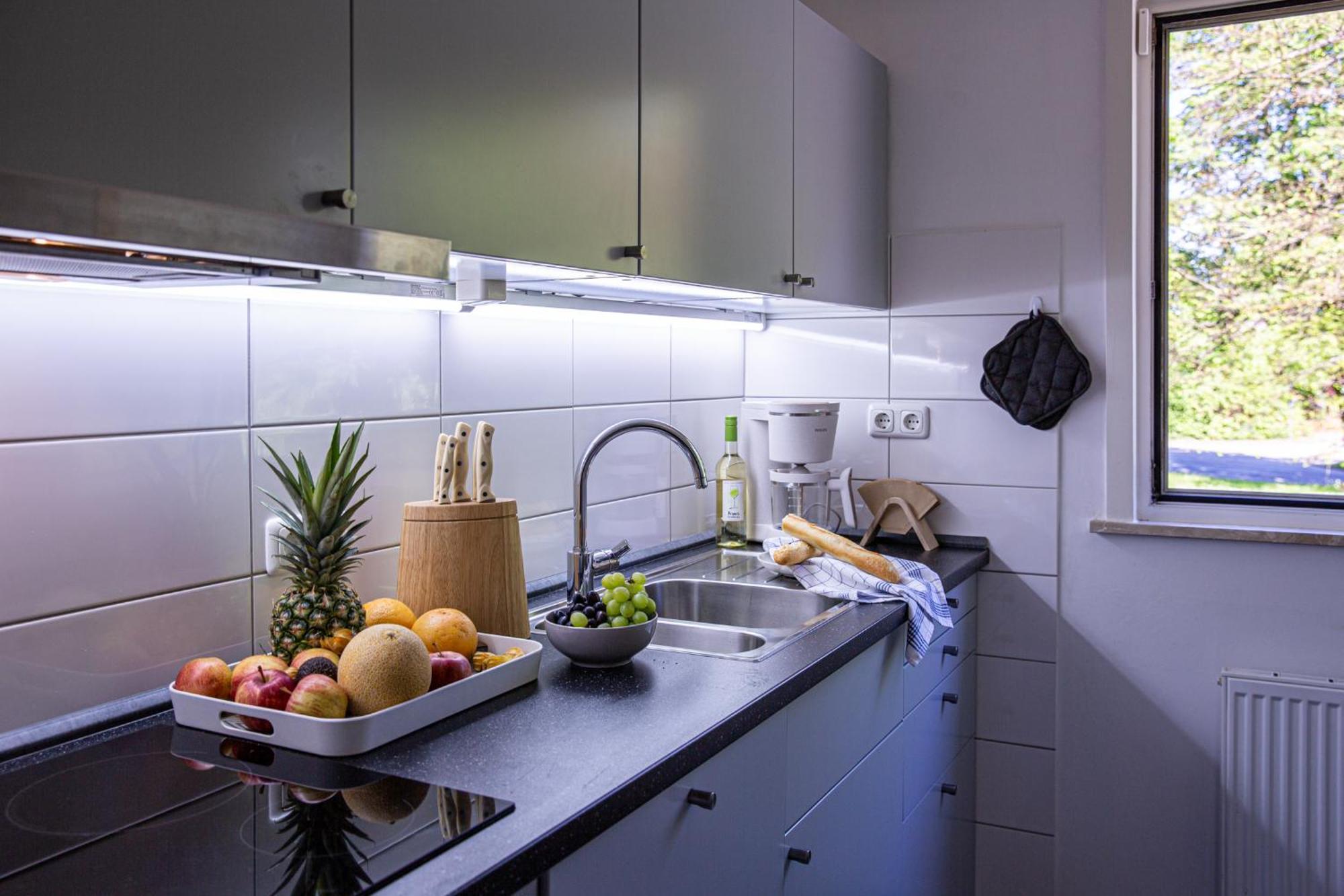 Apartment Have-a-nice-stay - Nahe Der U-bahn Nach Hamburg - 1 Minute Entfernt - Baecker & Restaurants 500m - Lidl 800m - Zentrum 1,5km *