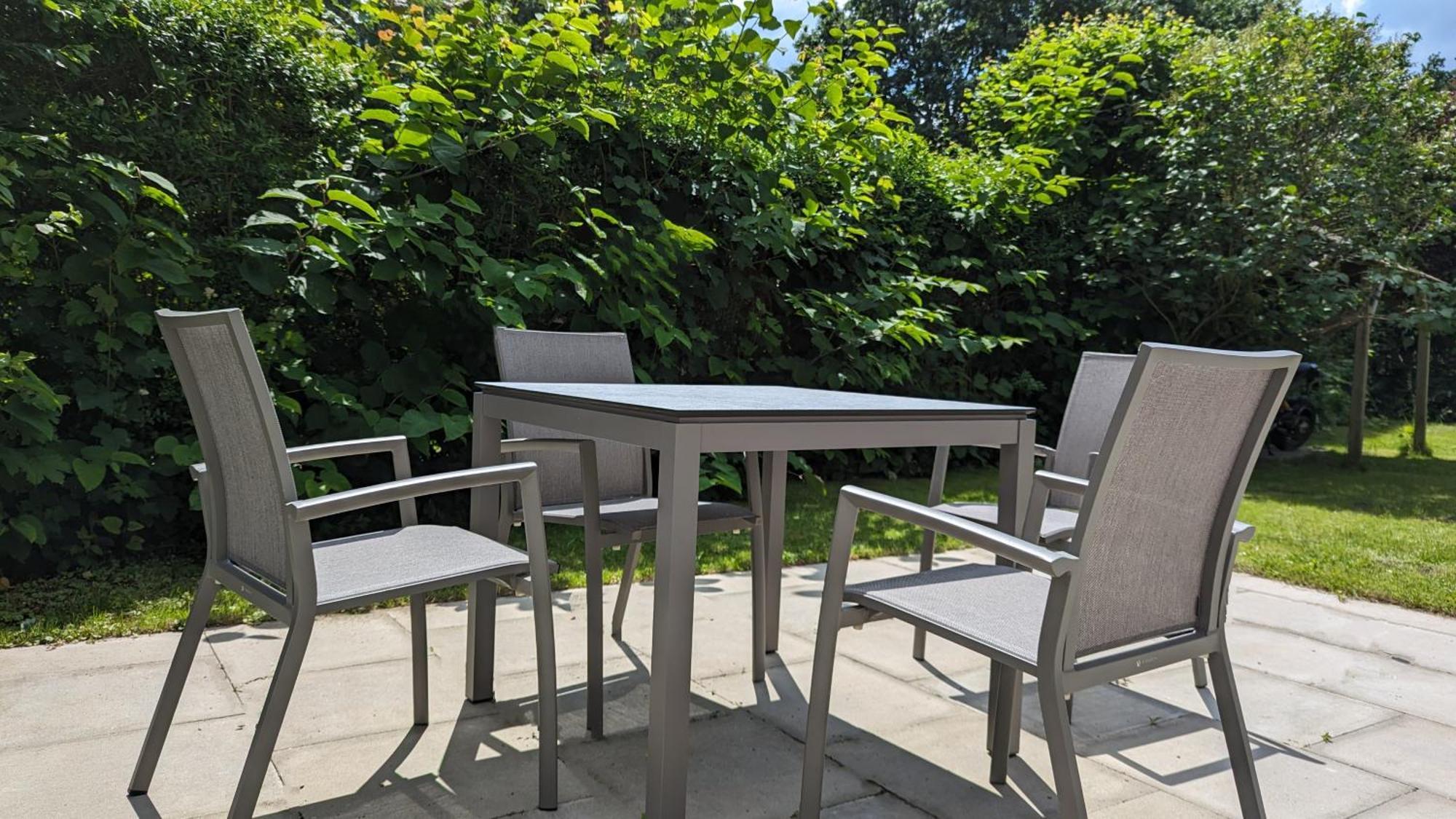 Apartment Have-a-nice-stay - Nahe Der U-bahn Nach Hamburg - 1 Minute Entfernt - Baecker & Restaurants 500m - Lidl 800m - Zentrum 1,5km Ahrensburg
